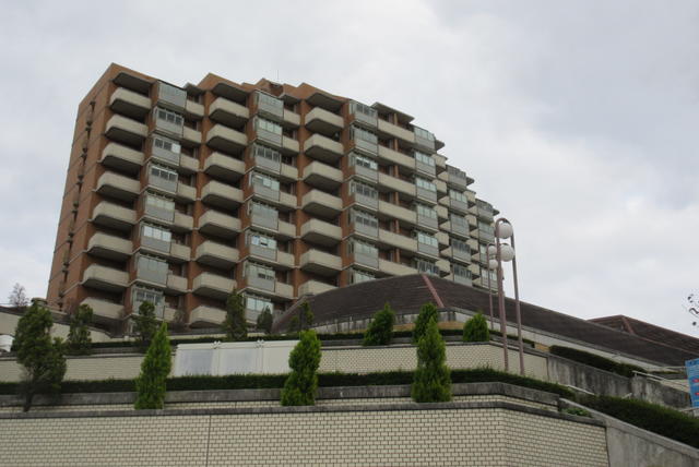 ソリオ宝塚ソリオ１東館の建物情報 兵庫県宝塚市栄町２丁目 アットホーム 建物ライブラリー 不動産 物件 住宅情報