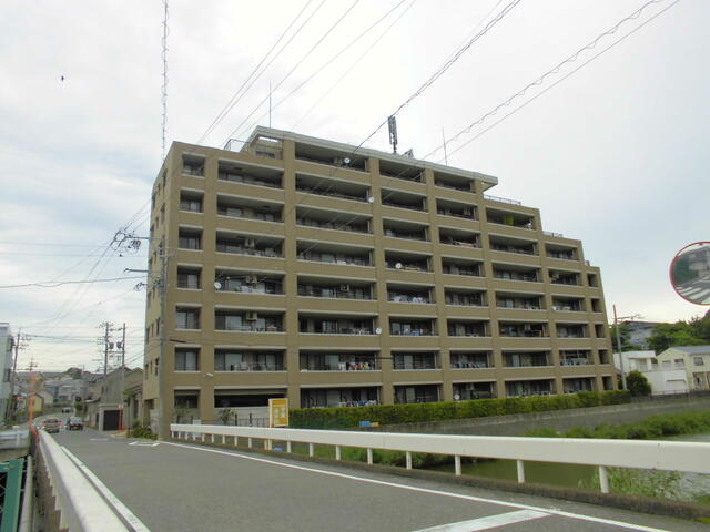 ナイスサンソレイユ浜松入野の建物情報 静岡県浜松市西区入野町 アットホーム 建物ライブラリー 不動産 物件 住宅情報