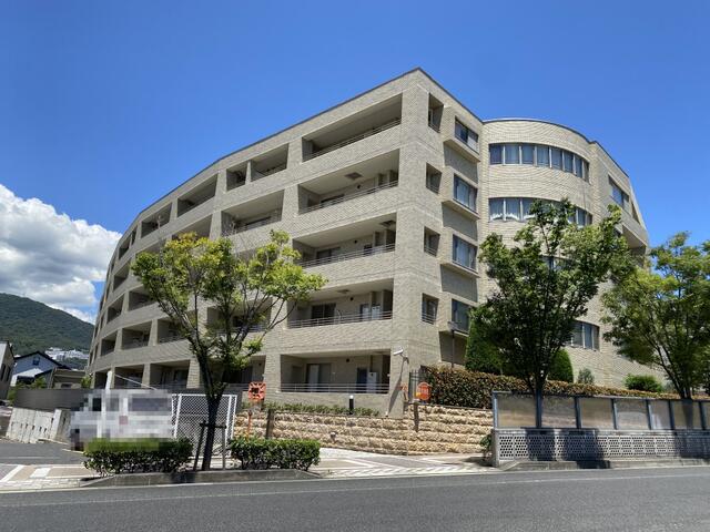 グレイスネバーランド芦屋親王塚の建物情報 兵庫県芦屋市親王塚町 アットホーム 建物ライブラリー 不動産 物件 住宅情報