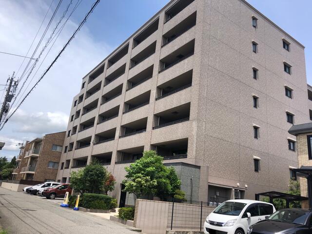サーパス二の宮の建物情報 福井県福井市二の宮４丁目 アットホーム 建物ライブラリー 不動産 物件 住宅情報