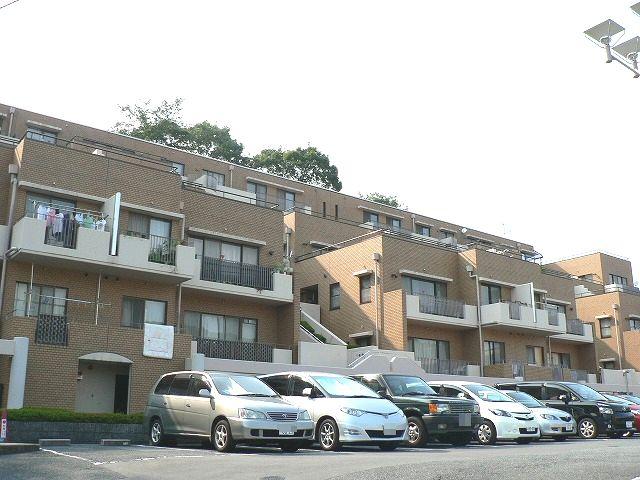 モンティキュール生駒の建物情報 奈良県生駒市さつき台１丁目 アットホーム 建物ライブラリー 不動産 物件 住宅情報