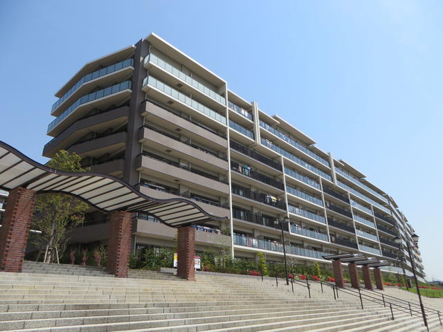 ザ シーズンズ グランアルト越谷レイクタウンの建物情報 埼玉県越谷市レイクタウン８丁目 アットホーム 建物ライブラリー 不動産 物件 住宅情報