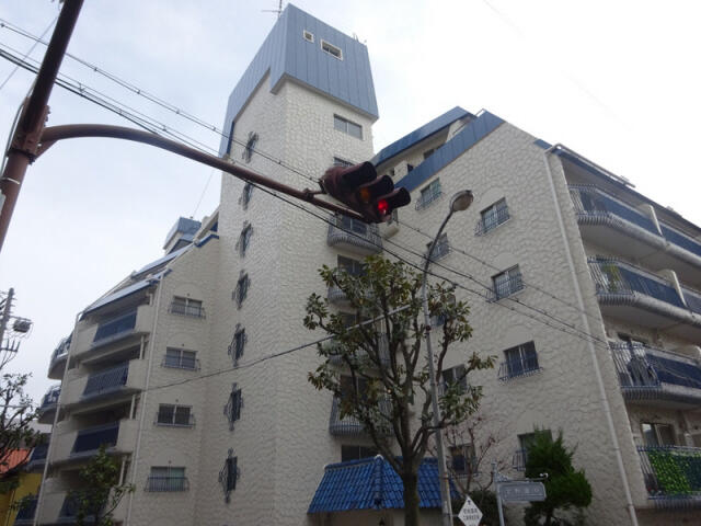 北野コーポラスの建物情報 兵庫県神戸市中央区北野町１丁目 アットホーム 建物ライブラリー 不動産 物件 住宅情報