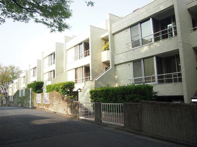 大倉山ヒルタウン９号棟の建物情報 神奈川県横浜市港北区大曽根１丁目 アットホーム 建物ライブラリー 不動産 物件 住宅情報