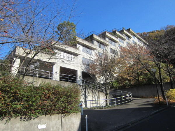 ヒルサイドテラス平山城址の建物情報 東京都八王子市長沼町 アットホーム 建物ライブラリー 不動産 物件 住宅情報