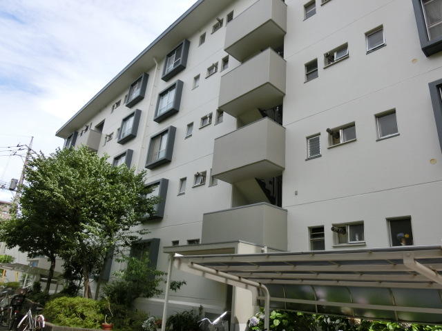吉川駅前団地１０号棟の建物情報 埼玉県吉川市中川台 アットホーム 建物ライブラリー 不動産 物件 住宅情報