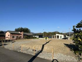 三重県津市稲葉町