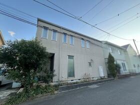 神奈川県伊勢原市日向