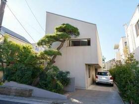 東京都大田区田園調布３丁目