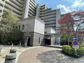 コスモ２１ザガーデンズフォート　　８２．８２?　リ　ノベーション済