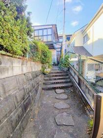 神奈川県座間市入谷東４丁目