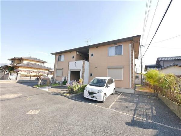 ＲＵＲＩＫＡ　ＨＯＵＳＥ（ルリカハウス）｜福岡県直方市大字感田(賃貸アパート2LDK・2階・52.29㎡)の写真 その1