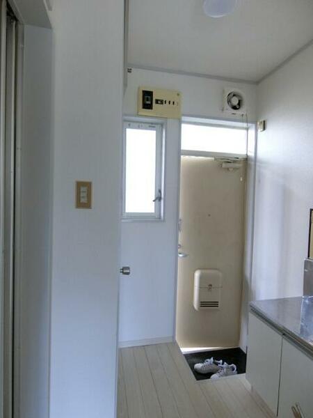 画像11:玄関から寝室まで廊下があるとプライベートが保てます