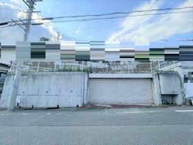 兵庫県明石市東朝霧丘