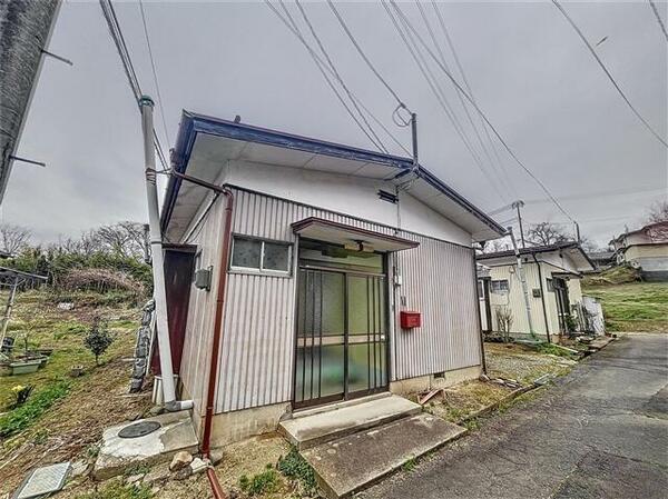 detached 福島県二本松市茶園２丁目
地図を見る