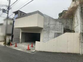 兵庫県神戸市東灘区岡本6丁目