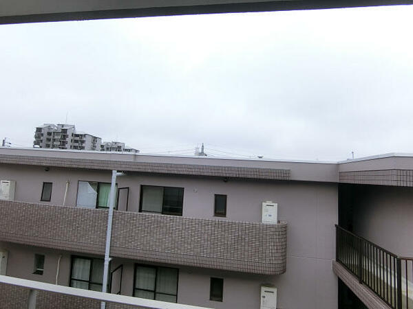 コンプリーション１ 3D｜大阪府茨木市五十鈴町(賃貸マンション3DK・3階・53.79㎡)の写真 その12
