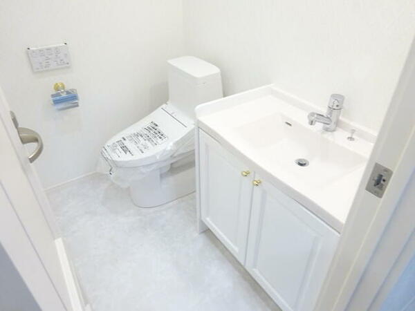 detached 東京都新宿区西落合１丁目

地図を見る