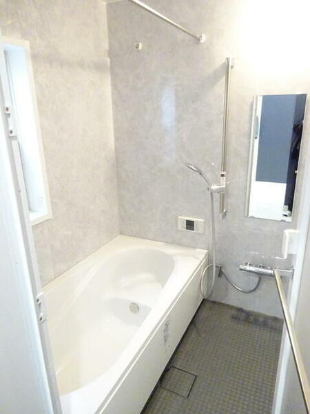 detached 東京都新宿区西落合１丁目

地図を見る