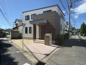 福岡県糟屋郡新宮町下府1丁目