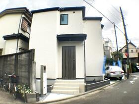 東京都三鷹市中原４丁目