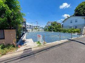 東京都世田谷区宮坂１丁目