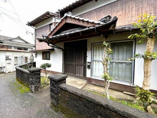 Land, Ureshino, Saga