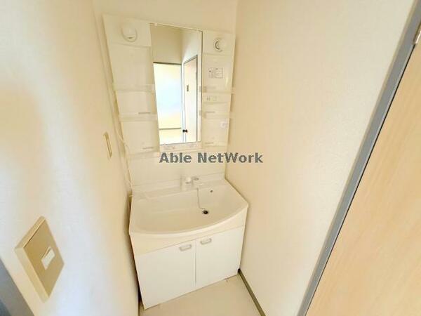 apartment 茨城県古河市上片田
地図を見る