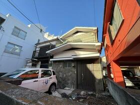 神奈川県横須賀市安浦町３丁目