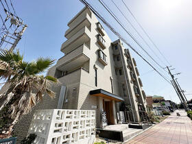 神奈川県藤沢市鵠沼海岸４丁目