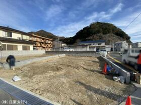 広島県呉市広杭本町