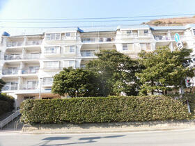 神奈川県三浦郡葉山町一色