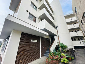 神奈川県鎌倉市雪ノ下4丁目