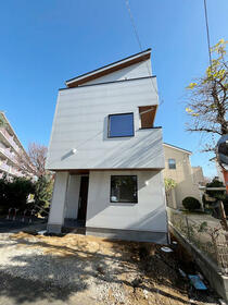 神奈川県藤沢市白旗４丁目