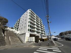 〈前面棟無しの南向き×75?超×ペットと暮らせる〉アークプラザ希望が丘