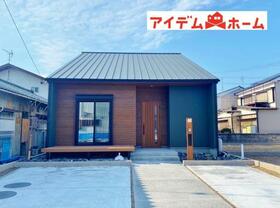 愛知県岩倉市曽野町中街道