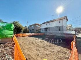 東京都三鷹市大沢５丁目