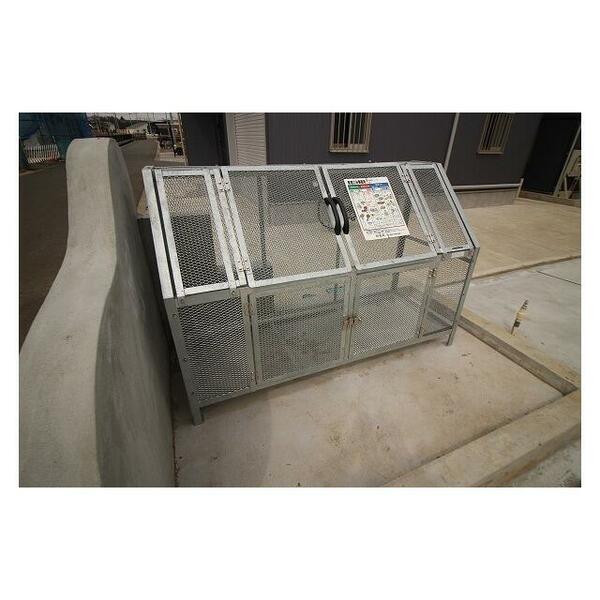 detached 茨城県稲敷郡阿見町よしわら６丁目

地図を見る