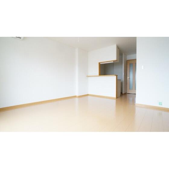 サフラン 103｜三重県津市神納(賃貸アパート1K・1階・32.90㎡)の写真 その3