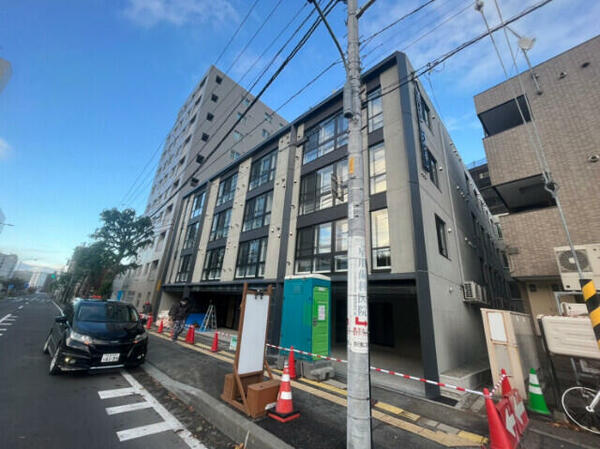 画像2:札幌市豊平区豊平7条「アルファスクエア学園前」
