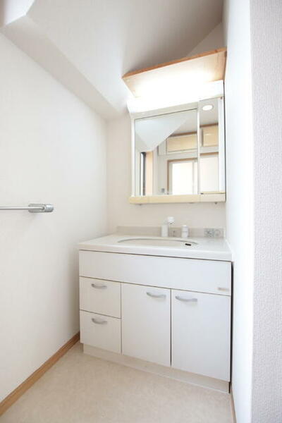 detached 東京都小金井市中町４丁目

地図を見る