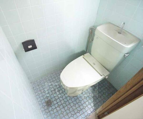 画像6:洋式のトイレです。