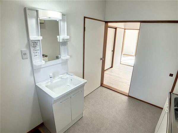 apartment 福島県田村郡三春町大字下舞木字石崎
下舞木の賃貸情報を見る
物件地図