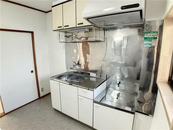 apartment 福島県田村郡三春町大字下舞木字石崎
下舞木の賃貸情報を見る
物件地図