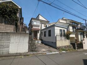 神奈川県横浜市旭区上白根１丁目