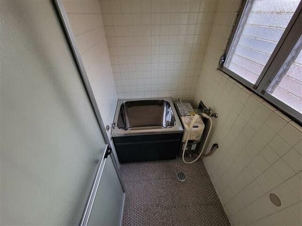 画像6:追炊き機能・シャワー付きのバスルーム♪