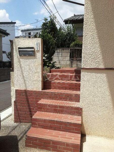 detached 埼玉県北足立郡伊奈町大字小室

地図を見る