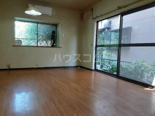 detached 埼玉県北足立郡伊奈町大字小室

地図を見る