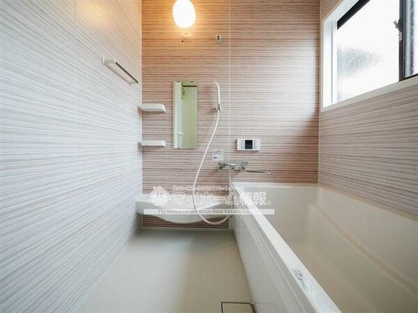 画像15:お洒落な浴室は、お風呂の時間が楽しくなりそう♪