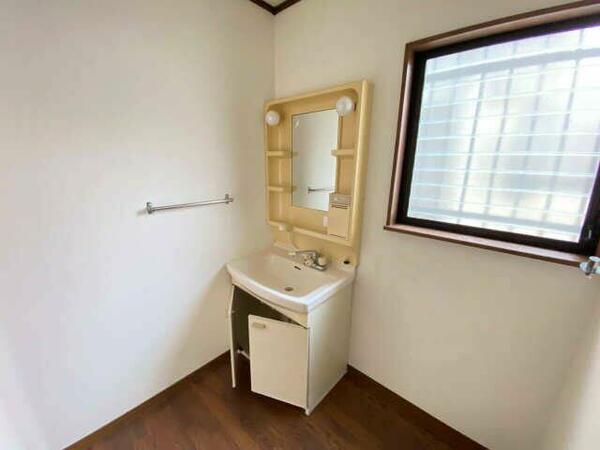 奥田貸家　中央棟｜愛知県稲沢市奥田町下二条(賃貸一戸建4LDK・--・95.24㎡)の写真 その10